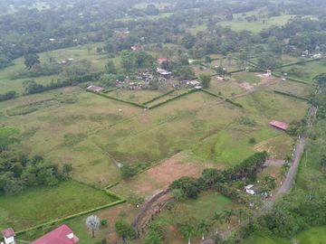 Vendo Hermosa Finca en Cumaral, Meta