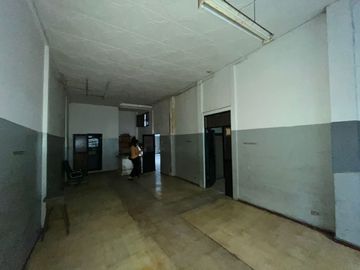 En venta edificio en CHIMBORAZO Y LUQUE, centro de Guayaquil.