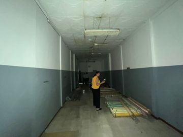 En venta edificio en CHIMBORAZO Y LUQUE, centro de Guayaquil.