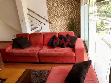 Se Vende Hermoso Duplex En La Molina