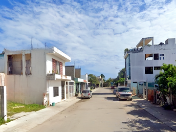 CASA EN VENTA EN MISION VILLAMAR, PLAYA DEL CARMEN, QUINTANA ROO