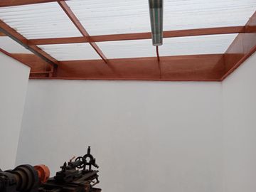 SAN BORJA SE ALQUILA-CASA DOS PLANTAS-3 DORMITORIOS / 2 BAÑOS / COCHERA/$.1,370.-