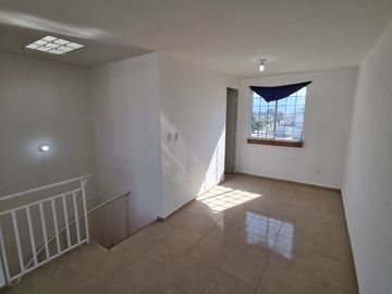 CASA EN VENTA EN VILLA DE LORETO, TULTEPEC