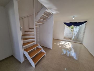 CASA EN VENTA EN VILLA DE LORETO, TULTEPEC