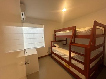 🌟 ¡Vive el sueño frente al mar en Bujama, Mala! Tu oasis de tranquilidad te espera. 🌟