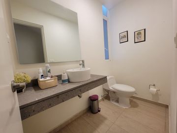 VENTA Casa como nueva entre Tejeda y Hacienda Real Tejeda, Corregidora, Querétaro