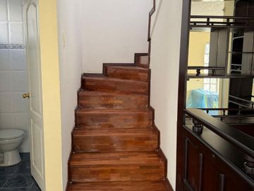 CASA EN VENTA  EN CONOCOTO