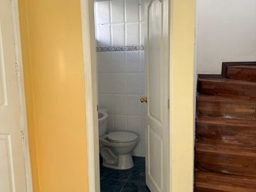 CASA EN VENTA  EN CONOCOTO
