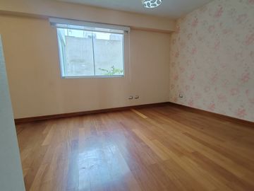 GRAN OPORTUNIDAD DE VENTA DEPARTAMENTO EN SANTIAGO DE SURCO