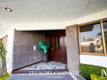 CASA EN VENTA CERCA DEL HOSPITAL LOS ANGELES
