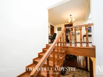 CASA EN VENTA CERCA DEL HOSPITAL LOS ANGELES