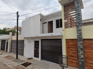 Casa A La Venta en Prados del Sur Culiacan Sinaloa, | Remate Bancario ADJUDICADO.