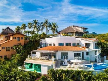 CASA EN VENTA EN REAL DEL MAR