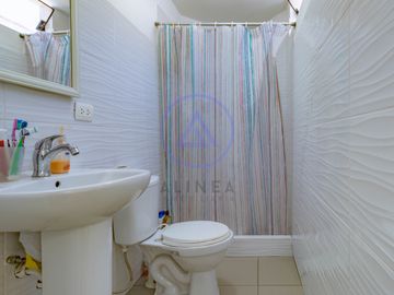 🏡 Casa con piscina en venta en Los Batallones, Surco – Exclusividad y confort