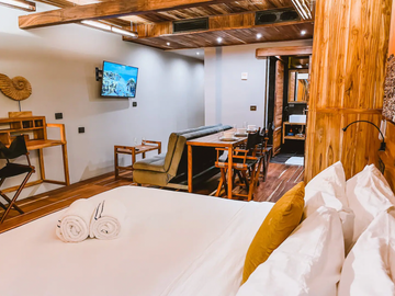 ENTREGA INMEDIATA 2 HABITACIONES CON VISTA AL MAR PICSINA/GYM/JACUZZI EN PLAYA DEL CARMEN