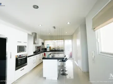 EN VENTA CASA CAÑADA DEL REFUGIO NORTE