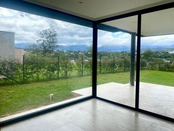 En Venta Casa Cumbaya