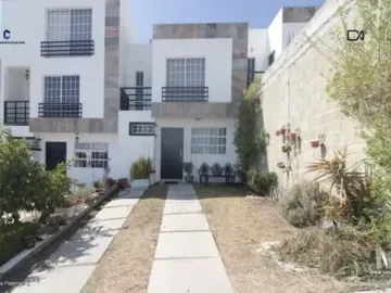 EN VENTA CASA VILLA PALERMO