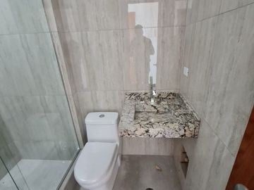 Hermosa casa con piscina en Condominio Privado