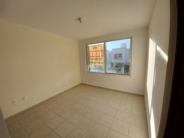 Casa en venta Privada con control de acceso y guardias de seguridad, Pedregal de las Cruces, Anturios, León, Gto