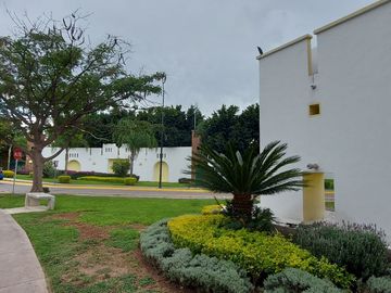 Casa en venta Privada con control de acceso y guardias de seguridad, Pedregal de las Cruces, Anturios, León, Gto