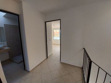 Casa en venta Privada con control de acceso y guardias de seguridad, Pedregal de las Cruces, Anturios, León, Gto
