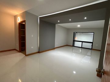Lujosa propiedad SIN ESTRENAR en Fracc. Panorámico