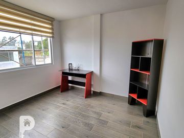 Casas Crédito VIP La Armenia Puente 3 Valle de los Chillos 3 dormitorios 2 parqueaderos jardín privado