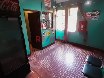 Venta De Hospedaje Amoblado Y Con Ingresos Activos