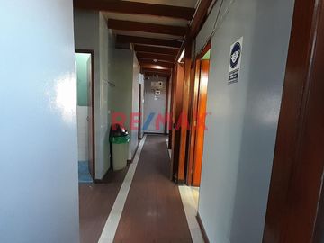 Venta De Hospedaje Amoblado Y Con Ingresos Activos