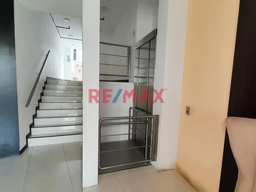 Lindo Depa En Venta Con Hermosas Áreas Comunes
