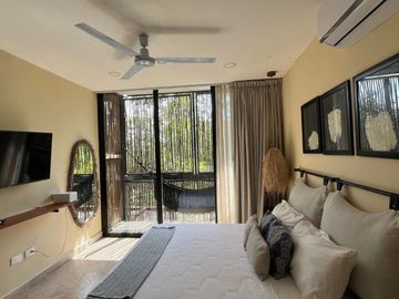 Penthouse con Terraza Privada y Plunge Pool en Venta en Tulum