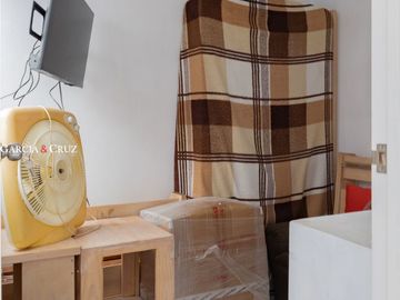 VENTA DE DEPARTAMENTO EN PRIMER PISO, FRENTE A PARQUE EN SURCO