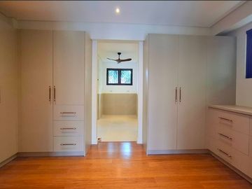 Ayala Alabang House And Lot For Sale With Private Pool And Garden Near BGC And MAKATI City