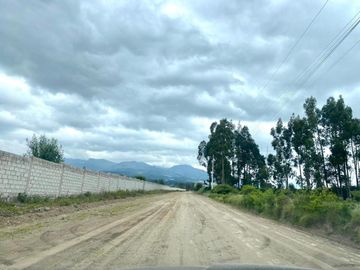 En Venta Terreno en Tabacundo