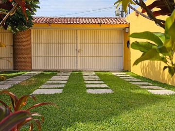Casa en venta en Oaxtepec, Morelos.