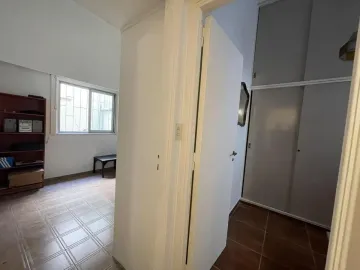 Hermoso Departamento Con 2 Patios En Parque Centenario En Venta