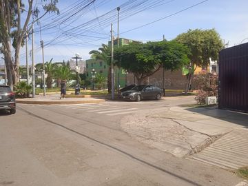 TERRENO RESIDENCIAL FRENTE PARQUE EN CHORRILLOS