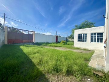 Casa en venta en Mulchechén, cerca de Periférico, 1 sola planta y amplios espacios.