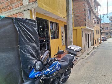 VENDO APARTAMENTO DE SEGUNDO PISO NUEVO EN BARBOSA ANTIOQUIA.