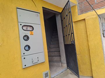 VENDO APARTAMENTO DE SEGUNDO PISO NUEVO EN BARBOSA ANTIOQUIA.