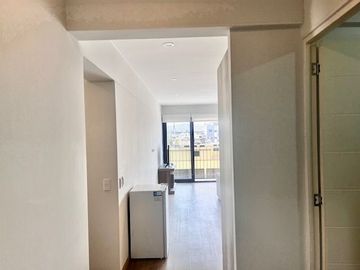 SAN BORJA/ ALQUILER DE DEPARTAMETNO EN EL 4to PISO.