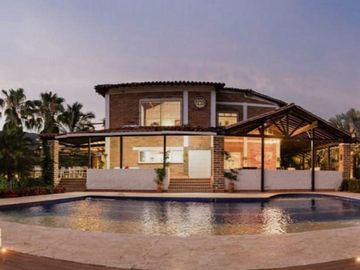 Venta Casa Hotel Santa Fe de Antioquia Medellín