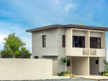 On The Market: LIMITED OFFER - Get ₱222K Discount on M64 Corner Lot 2-Bedroom w/Parking 2-Storey Townhouse in EASTON PARK Binangonan – Reserve Today!