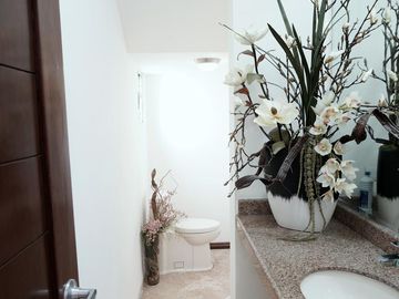 Venta Casa en San Pedro Garza García, Jerónimo Siller, Nuevo león, México