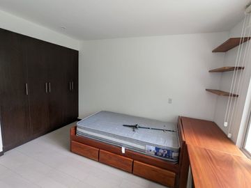 CASA DE VENTA 3 DORMITORIOS CUMBAYA SECTOR EL NACIONAL