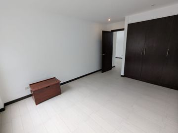 CASA DE VENTA 3 DORMITORIOS CUMBAYA SECTOR EL NACIONAL