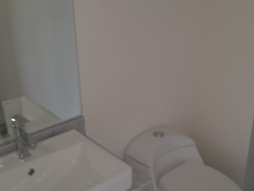 LINDO DEPARTAMENTO DE ESTRENO EN MIRALORES