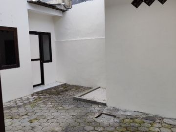 Dijual Rumah Siap Huni di Perumahan Bukit Palma Citraland Surabaya Barat