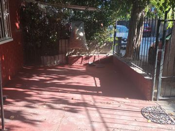 CASA EN COMUNA DE MAIPU  SECTOR AGUADA SUR CON 3 PONIENTE
